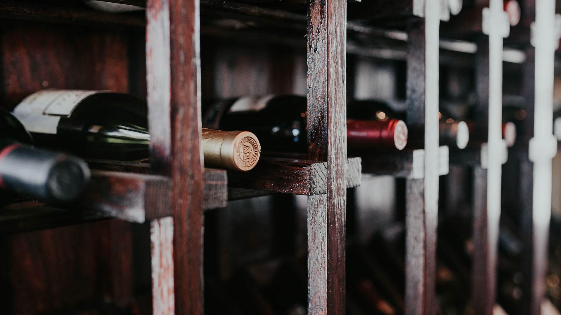 Wine Tasting Kidd Coffee & Wine Bar | Mason, Ohio